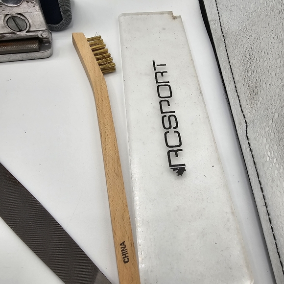 RC Ski and Snowboard Waxing Kit - Used see description - Picture 3 of 9